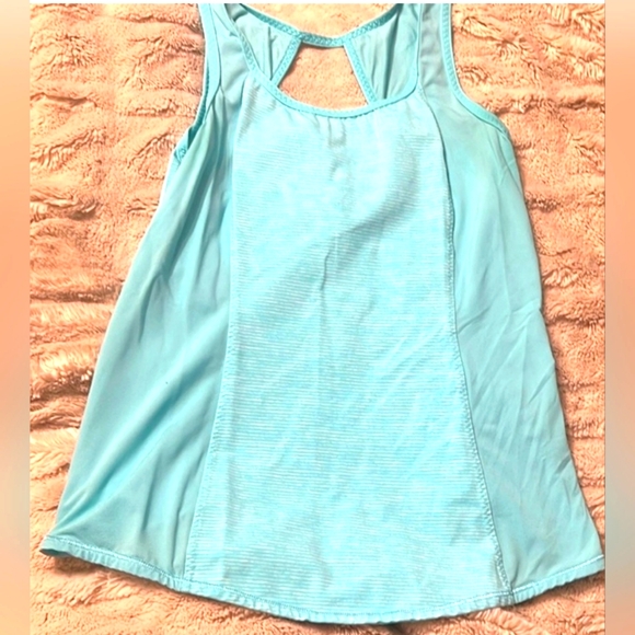 Lululemon Mint Green Curved Split Open Back Athletic Tank Top High NeckLine - Picture 1 of 3